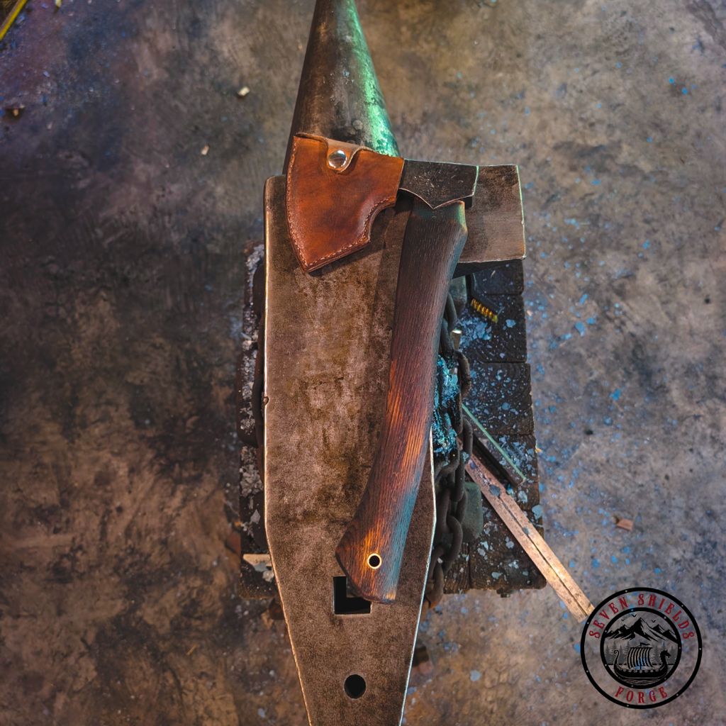 Bearded bushcraft axe