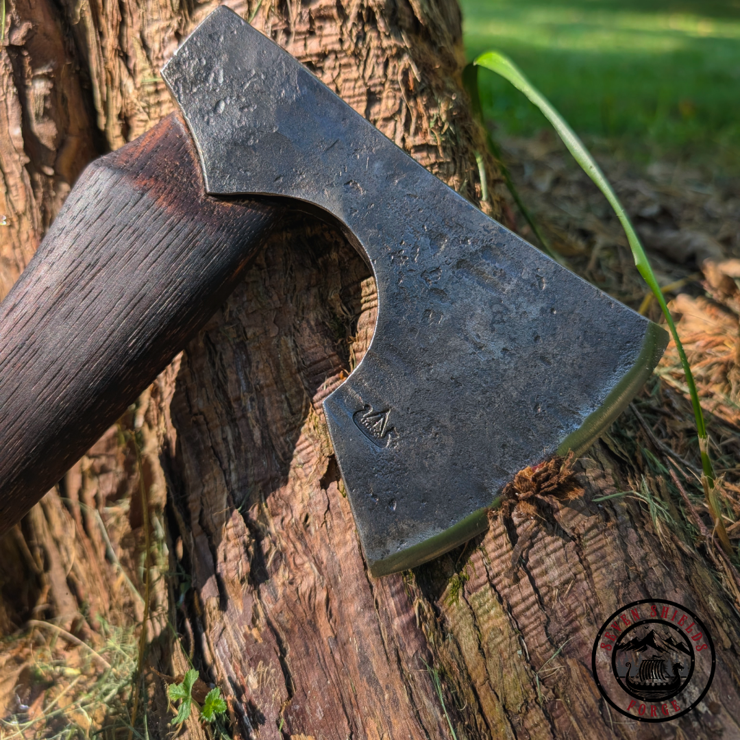 Bearded bushcraft axe