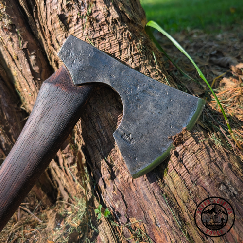 Bearded bushcraft axe