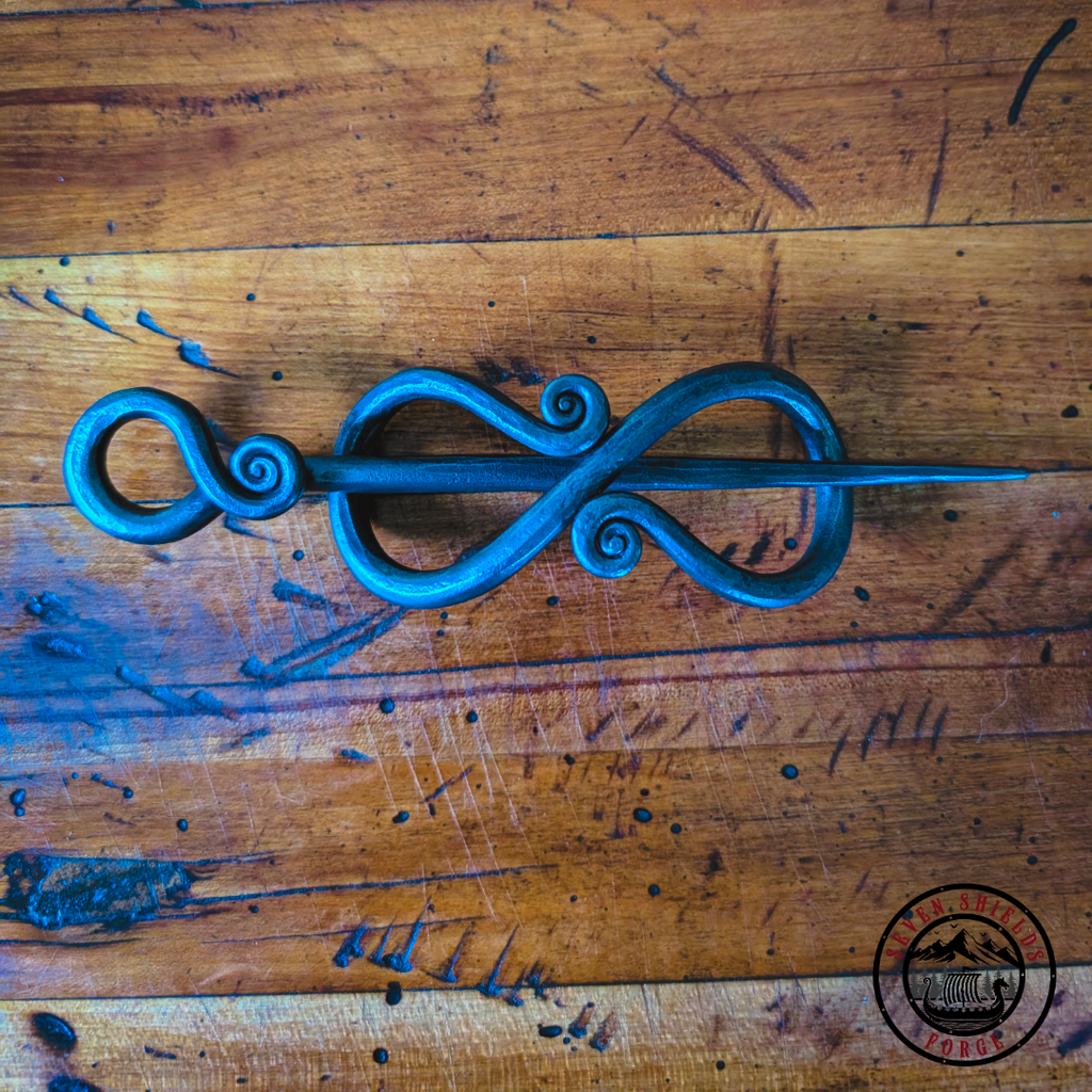 Fiddle head scroll hair pin