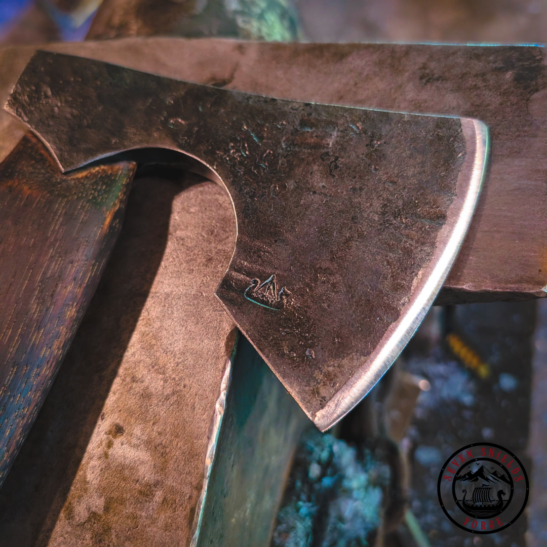 Bearded bushcraft axe